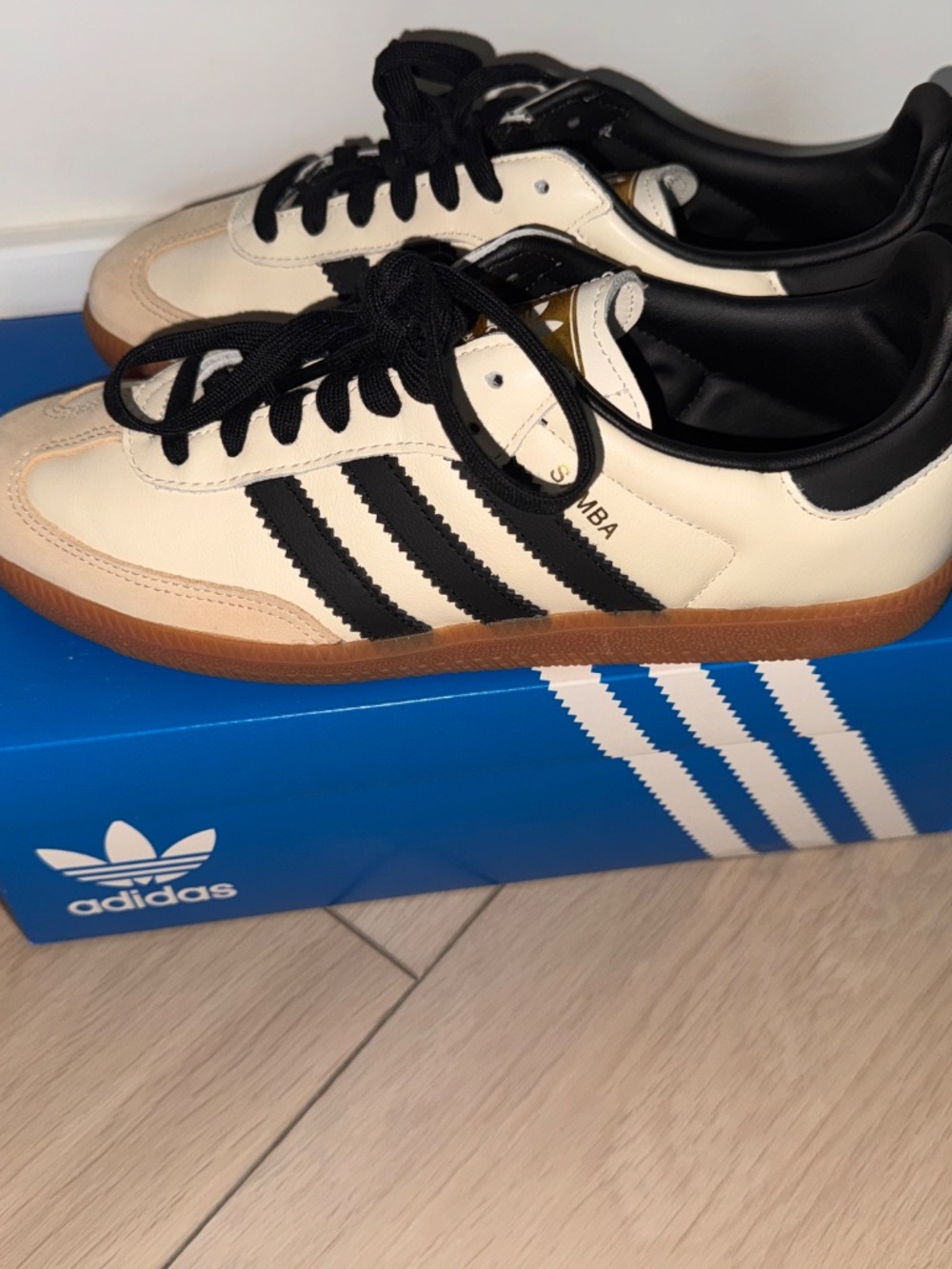 Adidas Sambas OG Cream/Black - Picture 2 of 6